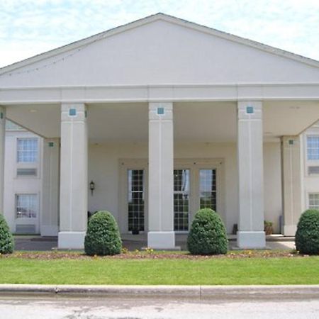 Moberly Inn & Suites Exteriér fotografie